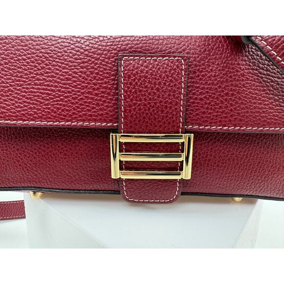 Divina Firenze Made in Italy Cranberry Leather Baguette Flap Crossbody Bag - Picture 4 of 9